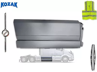 Side Middle Fairing Panel Right Passenger Side Volvo VNL VNR 2018 And Up • $499.99