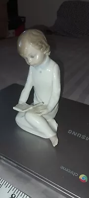 [offers] Lladro Zaphir Nao  Girl Sitting Holding Book   Mint-uk Based • £60