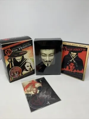$6.95 • Buy V For Vendetta: 2-Disc Collector's Edition W/ Mask & Cards, DVD, Hugo Weaving