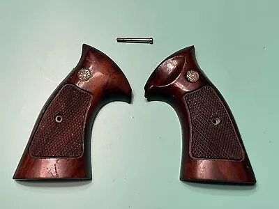 Used Factory Smith & Wesson K L Frame Target Grips Square Butt Wood 10 19 686 • $79.99