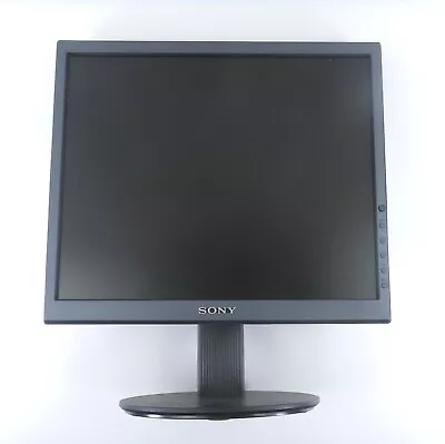 Sony SDM-S73 17  SXGA 1280 X 1024 TFT LCD Monitor • £30