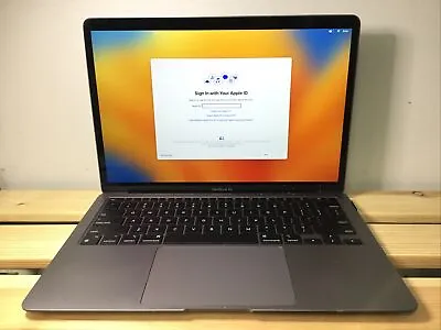 2020 MacBook Air 13  M1 256GB DRIVE 8GB RAM A2337 (LDP-A0118) • $480