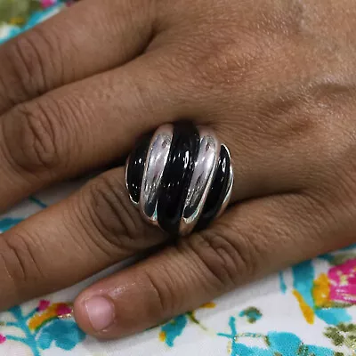 QVC Sterling Polished & Black Onyx Waved Dome Ring Pre-owned Jewelry • $0.99