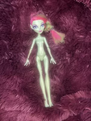 Monster High Venus McFlytrap Music Festival Naked Doll 2011 • $8