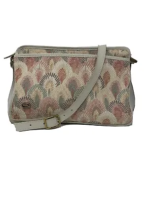 Phillippe Vintage Shoulder Purse Bag Tapestry Ivory  Leather Trim Shell Design  • $21.66