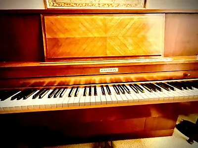 Baldwin Hamilton B243 Studio Piano And Matching Bench (MAKE OFFER) • $525