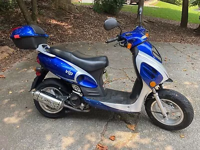 2022 Bahama Vip Moped 1.3k Miles 49cc • $900