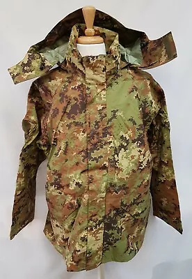 NEW Rare Italian Army Issue ECWCS Vegetato Woodland Camo Goretex Jacket Size 50 • £169.95