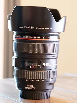 Canon EF 24-105mm F4 L IS USM Lens With Hood - Great Condition • $162.50