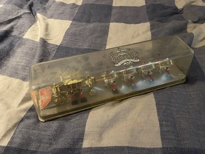 £50 • Buy 1977 Queen's Silver Jubilee Memorabilia Horses Carriage Display