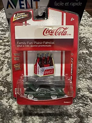 Johnny Lightning White Lightning Coca Cola '65 Pontiac Catalina 2+2 R4 #5 • $65.40