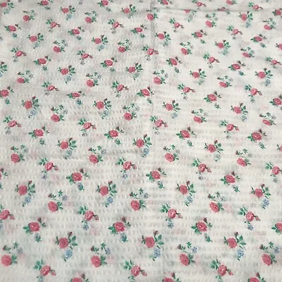 Vintage Fabric Seersucker White W/ Little Pink Roses 1-1/2 Yd. X 44  • $8.99