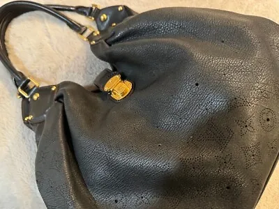 Louis Vuitton Black Mahina Handbag • $1000