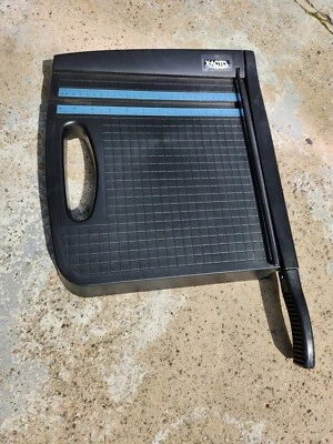 $24.77 • Buy X-ACTO 12  Guillotine Trimmer Black (26232) 818674