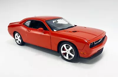 A1806006 - 2010 Dodge Challenger R/T Exclusive GuyCast Run - 1:18 Model By Acme • $50