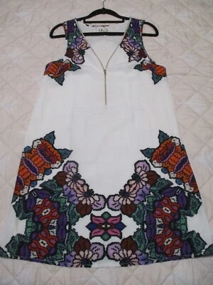 $4 • Buy Nwot Mia Ladies Size 8 Dress, Just Above Knee Length, Design Front And Back