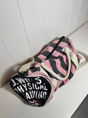 Women’s Jack Wills Gym Overnight Barrel Canvas Bag. 45 X 33 X 24cm Approx. • £9.97