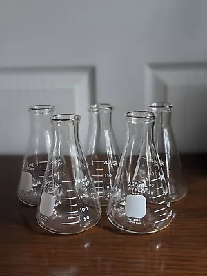 (1) 250 Ml Pyrex USA No. 4980 Glass Beaker Lab Distillery VTG Erlenmeyer Flasks • $14.85