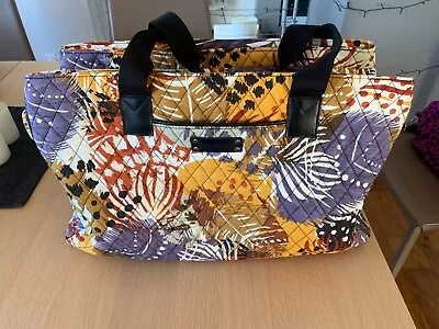 Vera Bradley Triple Compartment Travel Bag - Painted Feathers - GUC • $13.50