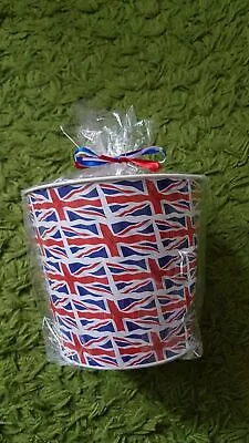 LANDON TYLER UNION JACK HANDCRAFTED AMAZING TEA LIGHT CANDLE  Size:16x15 Cm. • £6.99