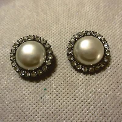 Vintage MUSI Round Faux Pearl And Clear Rhinestone Shoe Clips • $9.99