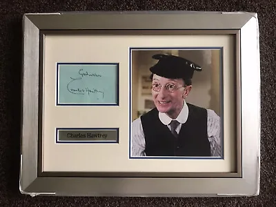 CHARLES HAWTREY 1914-1988 (Carry On Actor) SIGNED 19 X 14 FRAMED Picture.COA. • £285