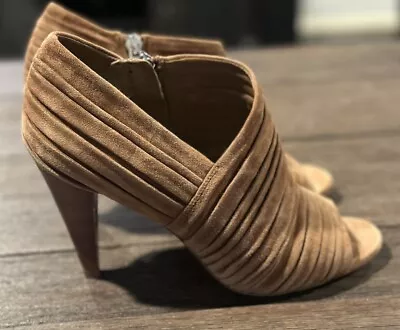 Vince Camuto Peep Toe Boots Anara Brown Leather Pleated High Heel Bootie Sz 8.5 • $29