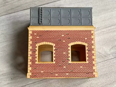 Hornby R505 Water Tower Brick Finish Oo Gauge Unboxed • £9.99