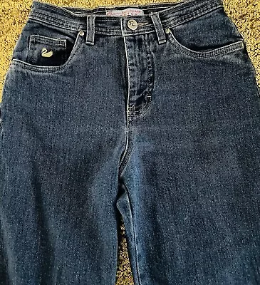 Vintage  1980’s Gloria Vanderbilt Jeans Size 2 • $40