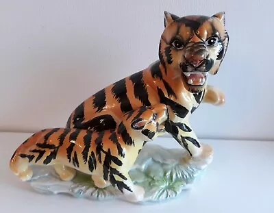 Vintage Mid Century Large Ceramic Roaring Bengal Tiger & Cub Figurine • £11.95