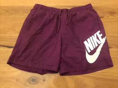 Nike Shorts Mens L • $30