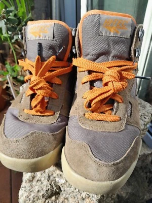 £44.95 • Buy Hi Tec Sierra Lite Original Men Retro UK9 Vintage Trainer Walking Boot Brown VGC