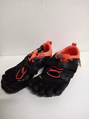 VIBRAM MEN'S FIVEFINGERS V TRAIN 2.0 SNEAKERS Sz 6.5-7 EU 38 BLACK ORANGE #J5 • $85