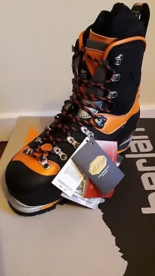 KARKA EVO RR ZAMBERLAN Mountaineering Boots Black/Orange Size 41 • £400