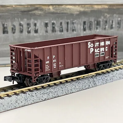 Walthers 932-8709 Southern Pacific 100 Ton Ballast Hopper SP 463671 N Scale • $17.99