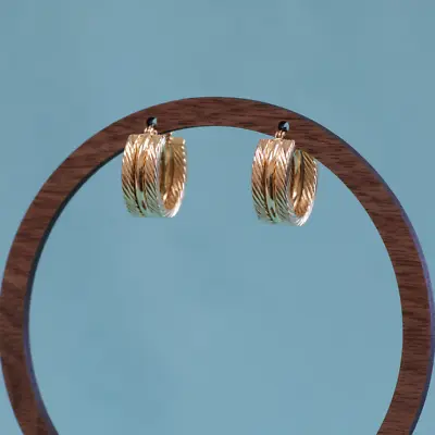 14K Gold Textured Hoops Fluted And Smooth .3  Wide .75  Diameter Vintage • $269