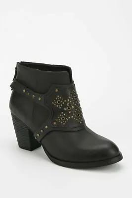 New Ecote Priscilla Harness Boot Size 8 MSRP: $64 Green • $28