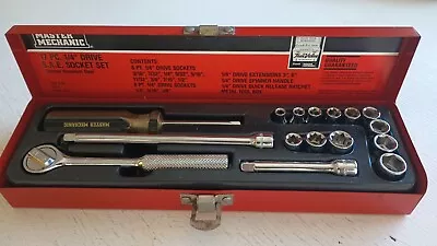 Vintage Master Mechanic 17-Piece 1/4  SAE Socket Set In Steel Case • $19.95