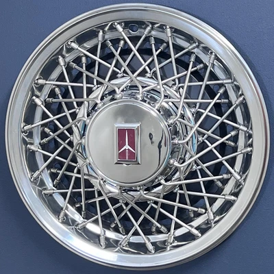 $189.99 • Buy ONE 1980-1984 Oldsmobile 88 98 Custom Cruiser # 4070A 15  Wire Hubcap # 22504976