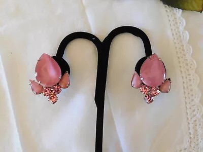 Vintage Pink Glass Cabochon Rhinestone Clip On Earrings • $3