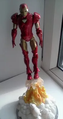 Marvel Select Iron Man 16cms Action Figure On Stand. • £10