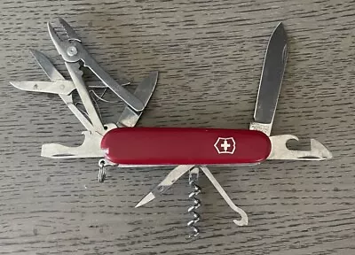 VINTAGE VICTORINOX CLIMBER SWISS ARMY KNIFE W/MECHANICAL PLIERS(2 Parts Missing) • $59.99