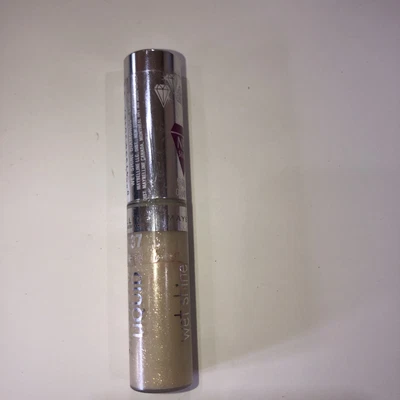 £5 • Buy Maybelline Watershine Diamond Liquid Lipgloss Sparkling Champagne SeLed