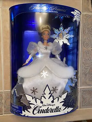 $29.99 • Buy Vintage Disney 1996 Holiday Princess Cinderella Barbie Special Edition NIB