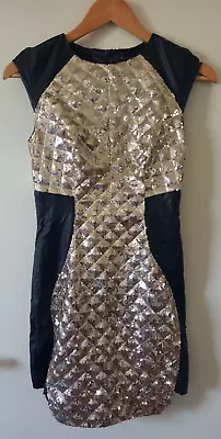 Elle Zeito Une 6 Sequin Dress • $49