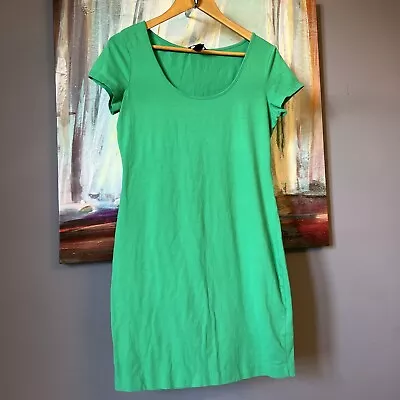 Basic H&M T-Shirt Sz S Dress Womens Green Short Sleeve Scoop Neck • $10.49