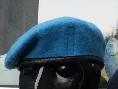£14.99 • Buy 59 Cm UN UNITED NATIONS BLUE BERET Hat/cap Peace Keeper British Army Genuine