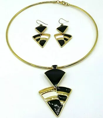 MMA CN Goldtone Black White Enamel Necklace Matching Hook Earrings Set • $109.99