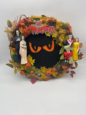 Rare Hawthorne Village The Munsters HAPPY HOWL-OWEEN Halloween Wreath ALTERED • $145.88
