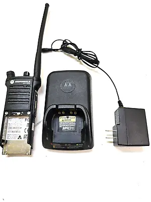 Motorola APX7000R VHF 700 /800 MHz Two Way Radio H97TGD9PW1AN W Charger APX7000 • $999.99